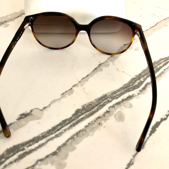 Semi-Tortoise Shell Oversized Chloe Sunglasses - Picture 6 of 8